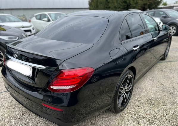 Mercedes-Benz Klasa E cena 135900 przebieg: 72000, rok produkcji 2019 z Rudnik nad Sanem małe 232